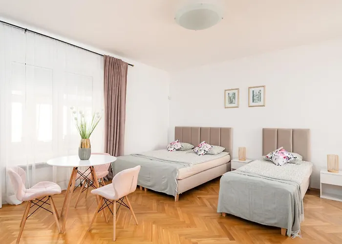 Gasthuis Zacisze - Goscinne