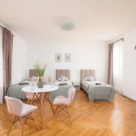 Zacisze - Goscinne Гостевой дом *